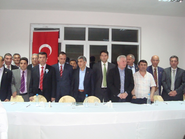 YARDIMLAŞMA DERNEĞİNE KAYNAŞMA YEMEĞİ VERİLDİ galerisi resim 5