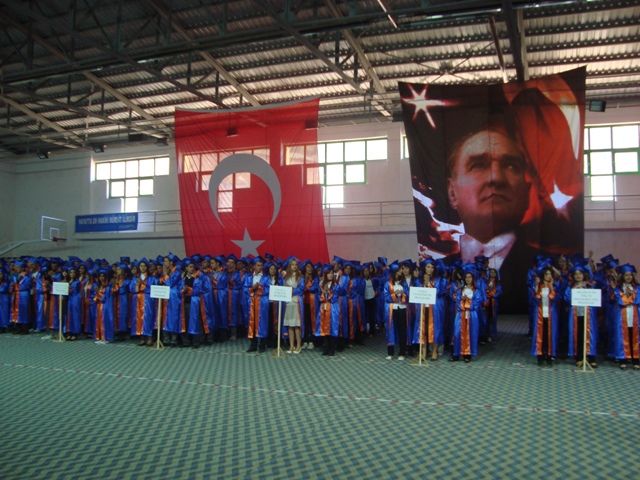 2008-2009 YILI MEZUNİYET TÖRENİ galerisi resim 2
