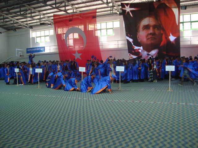 2008-2009 YILI MEZUNİYET TÖRENİ galerisi resim 8