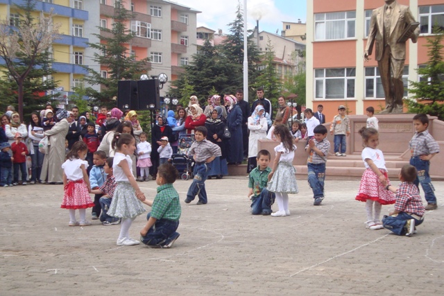 OKUL ÖNCESİ EĞİTİM ŞENLİĞİ galerisi resim 2