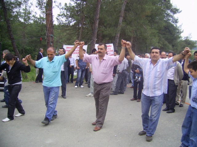 Şebinkarahisarlılar Yardımlaşma Derneğinin düzenlemiş olduğu piknik galerisi resim 2