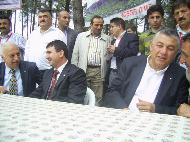 Şebinkarahisarlılar Yardımlaşma Derneğinin düzenlemiş olduğu piknik galerisi resim 8