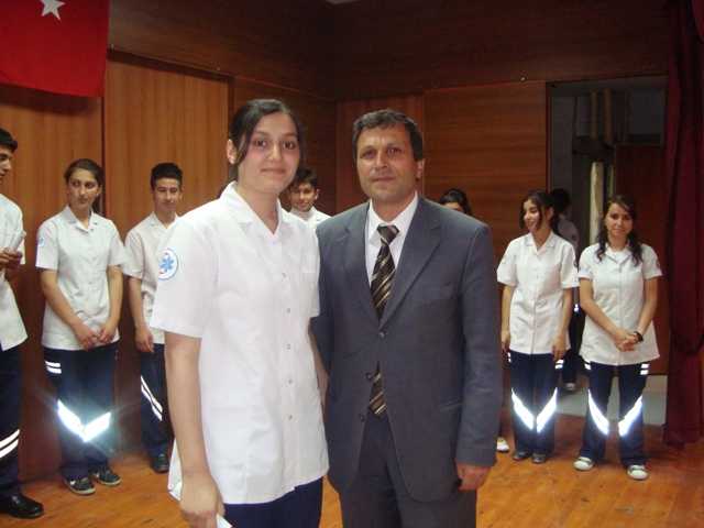 SAĞLIK MESLEK LİSESİ MEZUNİYET TÖRENİ 2009 galerisi resim 2