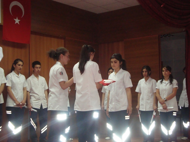 SAĞLIK MESLEK LİSESİ MEZUNİYET TÖRENİ 2009 galerisi resim 4