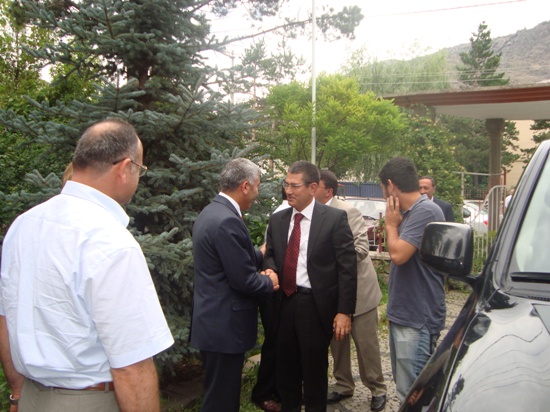 GİRESUN MİLLETVEKİLİ NURETTİN CANİKLİ ŞEBİNKARAHİSAR BELEDİYESİNİ ZİYARE galerisi resim 3