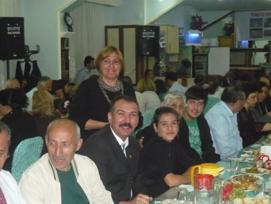 YARDIM SEVENLER DERNEĞİ galerisi resim 14