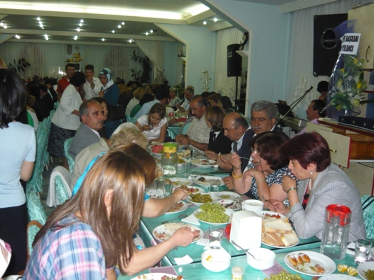 YARDIM SEVENLER DERNEĞİ galerisi resim 30