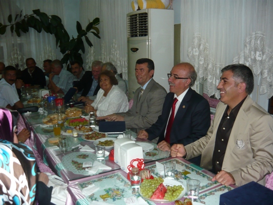 YARDIM SEVENLER DERNEĞİ galerisi resim 31