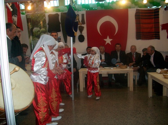 Türkiye Yardım Sevenler Derneği Şebinkarahisar Şubesi 2010 galerisi resim 36