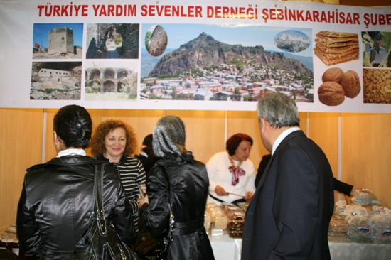 Türkiye Yardım Sevenler Derneği Şebinkarahisar Şubesi 2010 galerisi resim 40