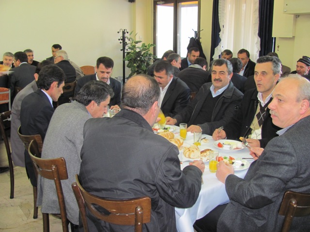 Şebinkarahisarlılar Yardımlaşma Derneği 1.Divan Toplantısı galerisi resim 12