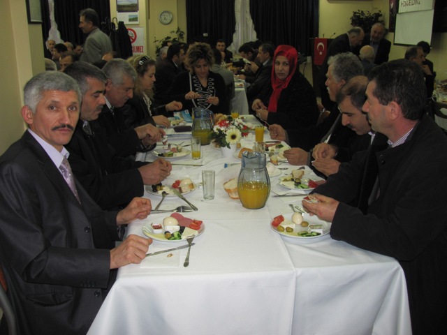 Şebinkarahisarlılar Yardımlaşma Derneği 1.Divan Toplantısı galerisi resim 2