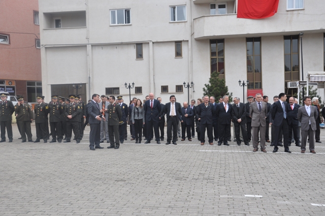 İlçemizde 18 Mart Şehitleri Anma Töreni Düzenlendi galerisi resim 6