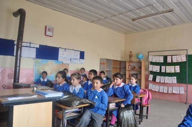 ÇAKIR KÖYÜ B.S.İ. OKULUNA ZİYARET galerisi resim 10
