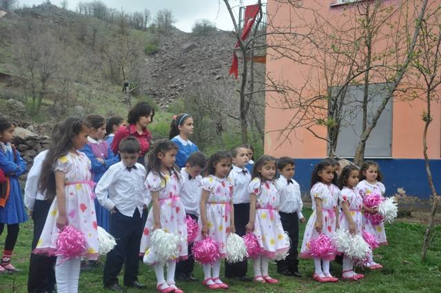 ÇAĞLAYAN KÖYÜNDE SERGİ AÇILIŞI YAPILDI galerisi resim 5