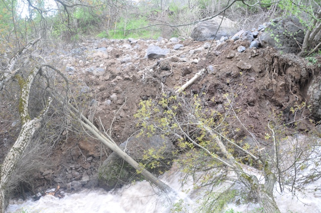 Tamzara Yolu Heyelan Görüntüleri - 2011 galerisi resim 32