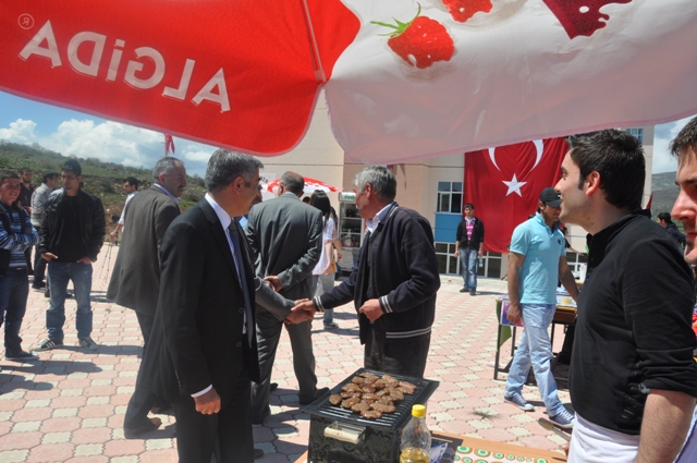 BAHAR ŞENLİKLERİ G.Ü. UYGULAMALI BİLİMLER YÜKSEK OKULU BAHÇESİNDE YAPLDI galerisi resim 5