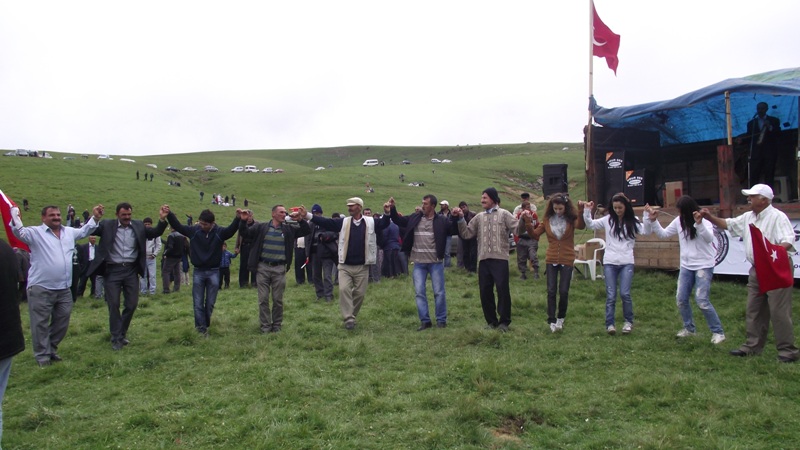 2.KINIK KÖYÜ YAYLA ŞENLİKLERİ galerisi resim 15