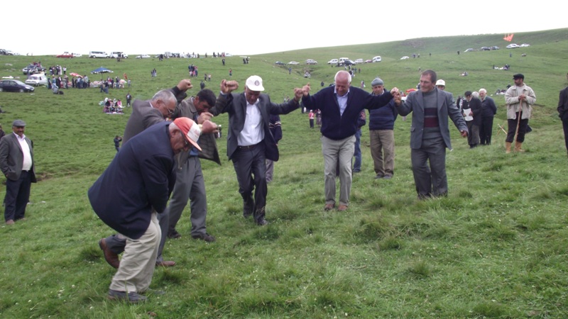 2.KINIK KÖYÜ YAYLA ŞENLİKLERİ galerisi resim 31
