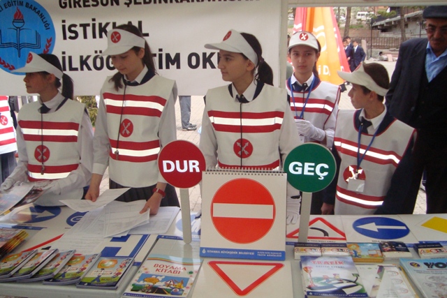 TRAFİK HAFTASI KUTLANDI galerisi resim 4