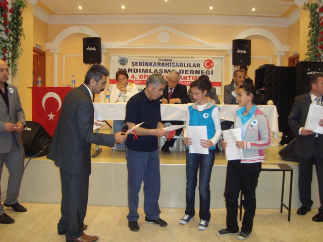YARDIMLAŞMA DERNEĞİ 4. DİVAN TOPLANTISI galerisi resim 2