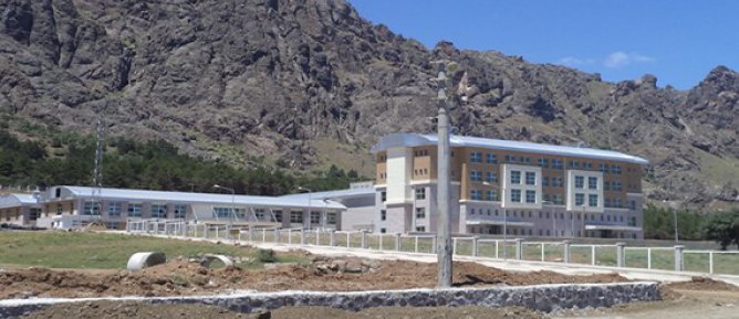 ŞEBİNKARAHİSAR YENİ DEVLET HASTANESİNE KAVUŞUYOR