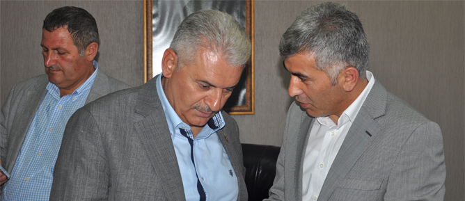 ŞEBİNKARAHİSAR BELEDİYE BAŞKANI ŞAHİN YILANCI VE AK PARTİ İLÇE TEŞKİLATINDAN BAKANA ZİYARET