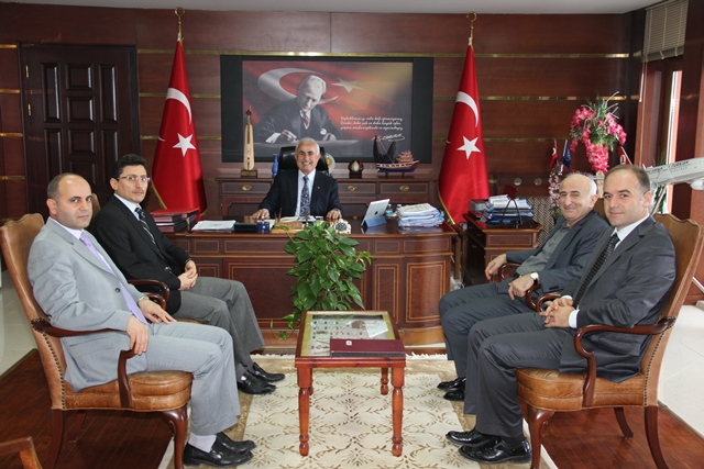 GENEL SEKRETERDEN VALİYE ZİYARET