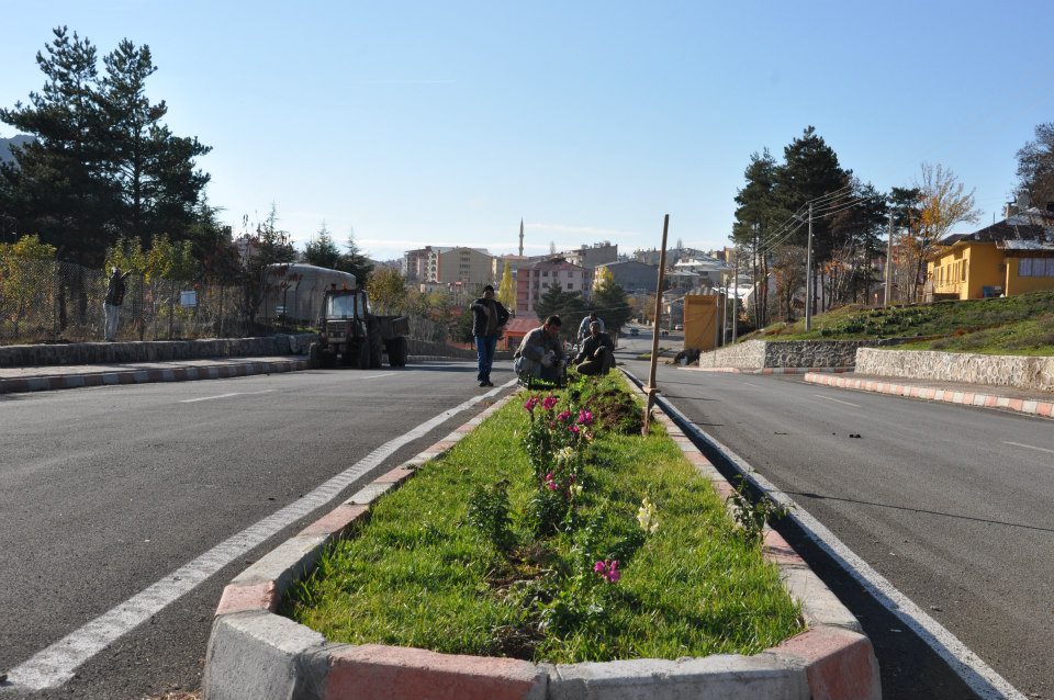 ŞEBİNKARAHİSAR'DA REFÜJLERDE YAZ GÜZELLİĞİ