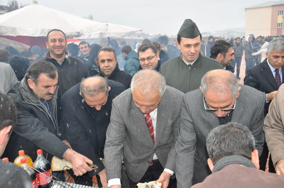 MYO'DA HAMSİ ŞENLİĞİ