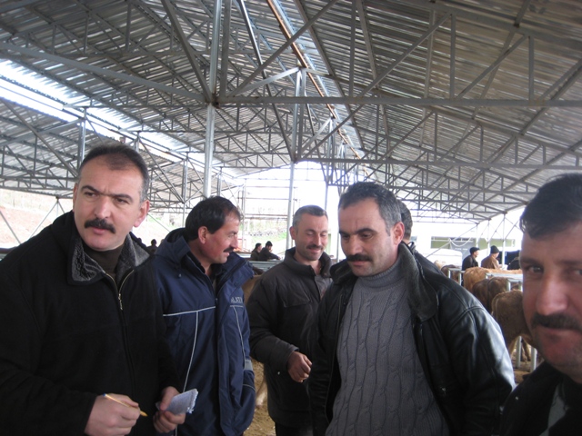 AKP YÖNETİCİLERİ GÖRMEDİM,  DUYMADIM ve BİLMİYORUMU OYNUYOR