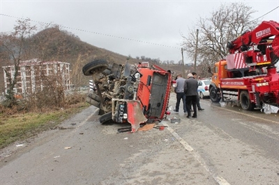 Giresun'da Trafik Kazası: 4 Yaralı