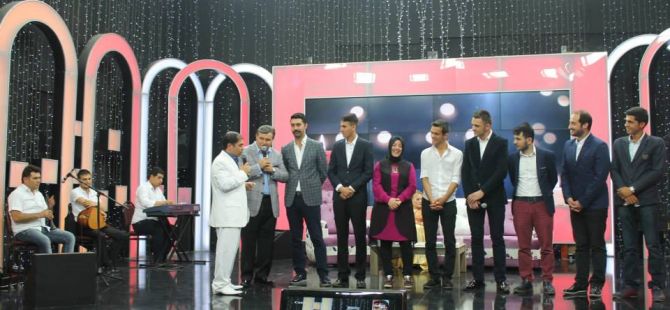 GENÇLİK KOLLARI KRAL SHOW’DA PROJELERİNİ ANLATTI